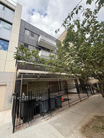 132-35 Pople Avenue, Flushing, NY 11355