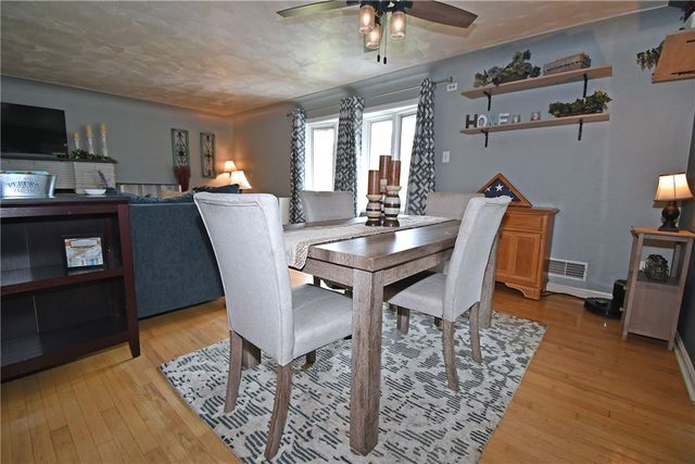 4944 Plymouth Rd, Whitehall, PA 15227