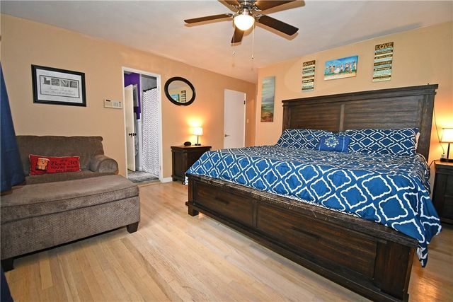 4944 Plymouth Rd, Whitehall, PA 15227