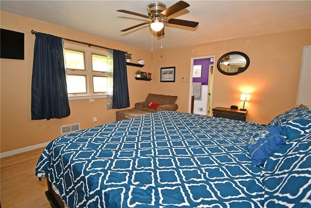 4944 Plymouth Rd, Whitehall, PA 15227