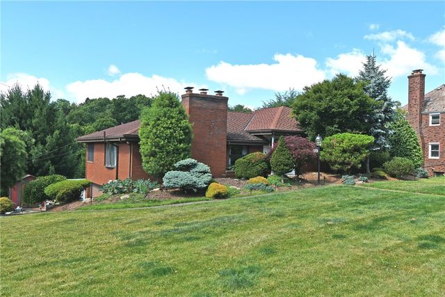 4944 Plymouth Rd, Whitehall, PA 15227