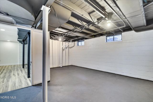 803 Mayfair Boulevard, Toledo, OH 43612
