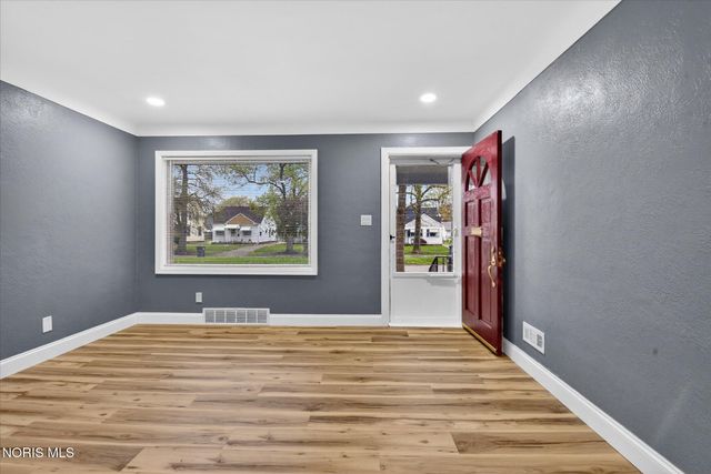 803 Mayfair Boulevard, Toledo, OH 43612