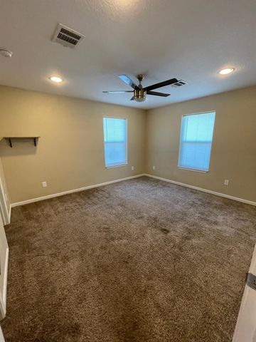 1708 Sycamore Street, Bay City, TX 77414