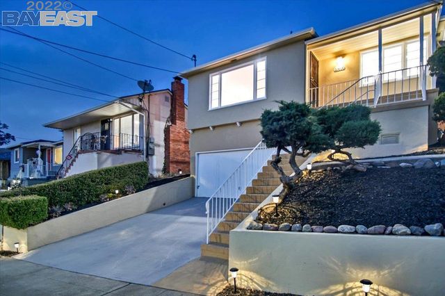 10600 Sheldon St., Oakland, CA 94605
