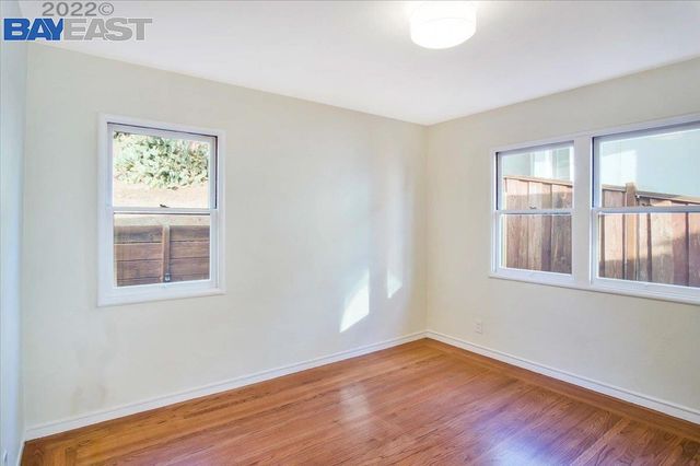 10600 Sheldon St., Oakland, CA 94605