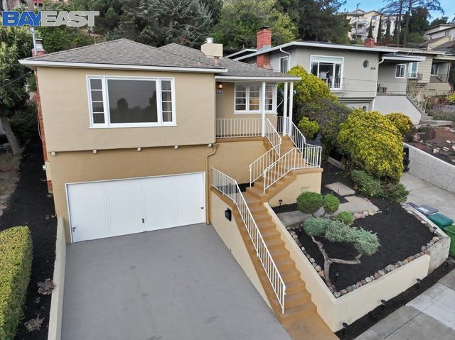 10600 Sheldon St., Oakland, CA 94605