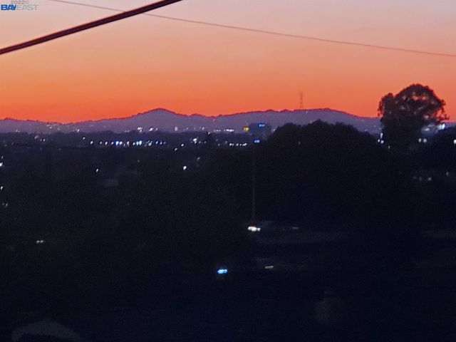 10600 Sheldon St., Oakland, CA 94605
