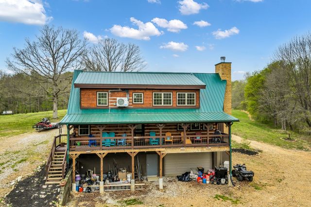 295 Tow Dr, Waverly, TN 37185