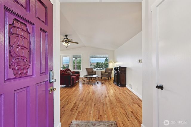 1518 Carol Street, Camano Island, WA 98282