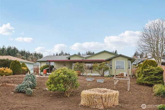1518 Carol Street, Camano Island, WA 98282