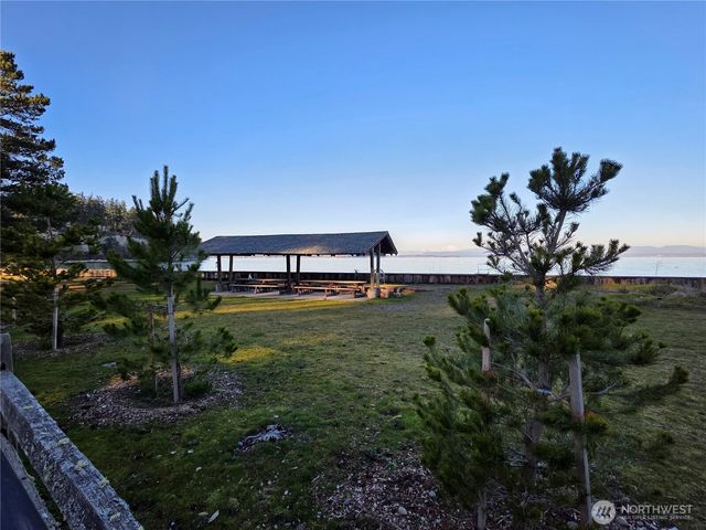 1518 Carol Street, Camano Island, WA 98282