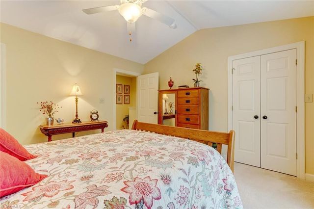 2213 St James Drive, Reidsville, NC 27320