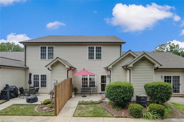 2213 St James Drive, Reidsville, NC 27320