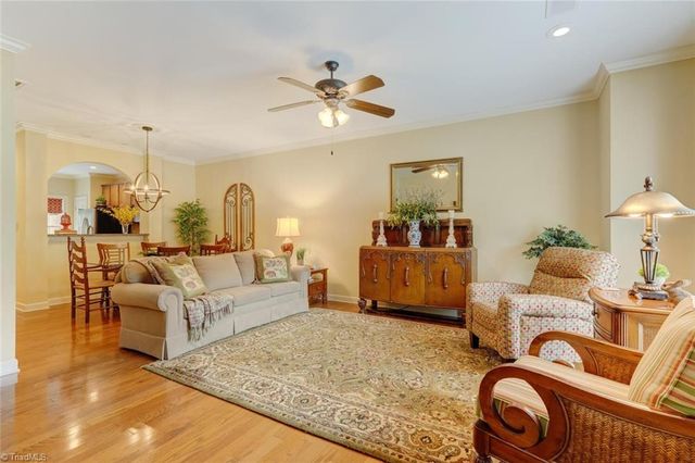 2213 St James Drive, Reidsville, NC 27320