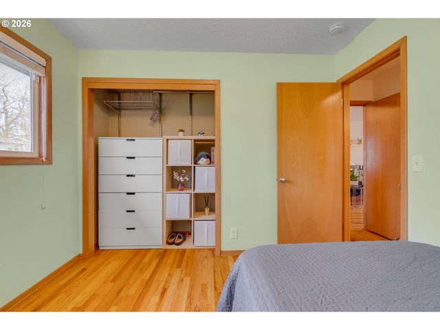 6815 Sw 14TH Ave, Portland, OR 97219