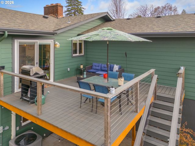 6815 Sw 14TH Ave, Portland, OR 97219