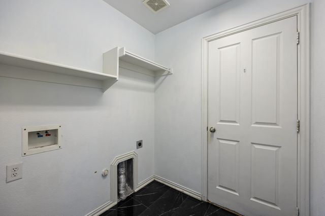 221 Cliffbrook Drive, Wylie, TX 75098