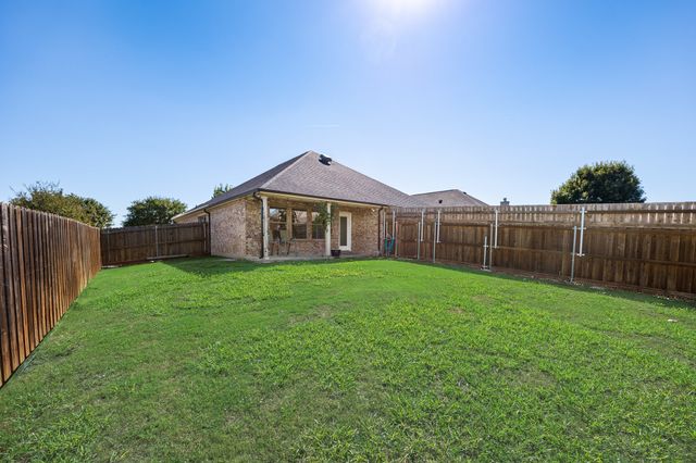 221 Cliffbrook Drive, Wylie, TX 75098