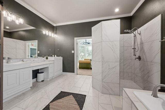 185 Shimmering Shore CT, Spring Branch, TX 78070