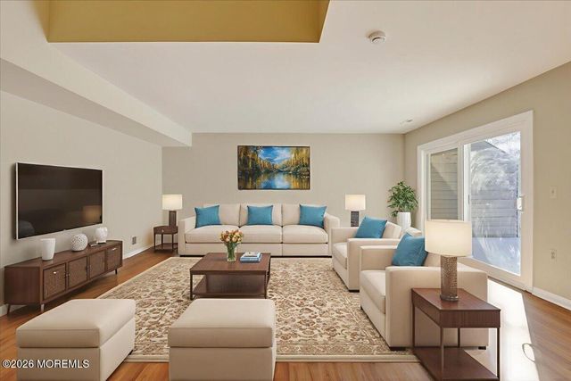 133 Sunnymede Street, Englishtown, NJ 07726