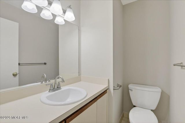 133 Sunnymede Street, Englishtown, NJ 07726