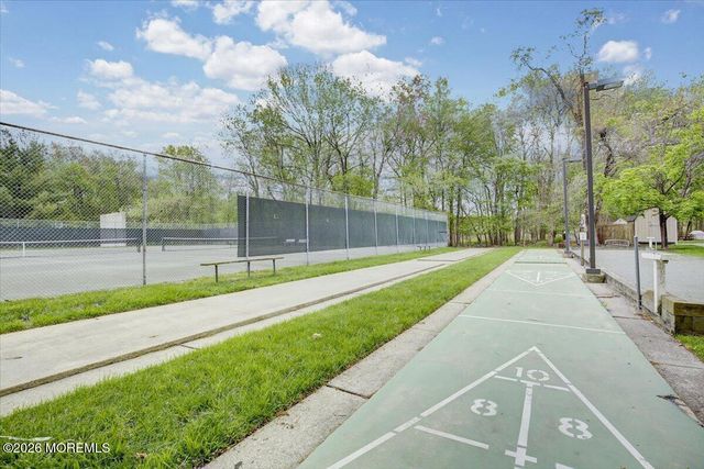 133 Sunnymede Street, Englishtown, NJ 07726