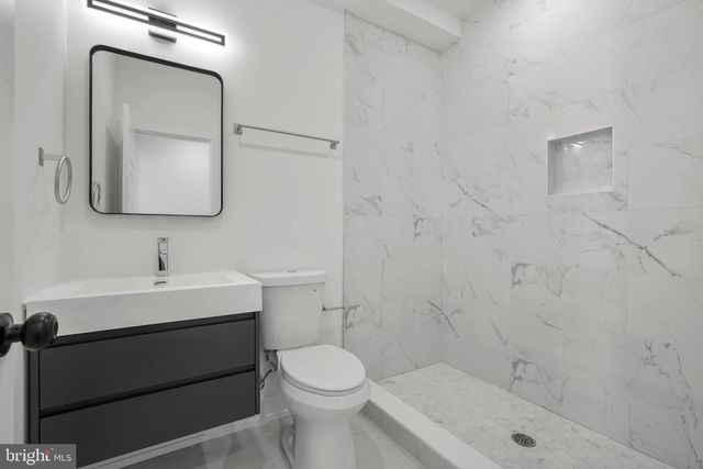 2325 GERMANTOWN AVE, Philadelphia, PA 19133