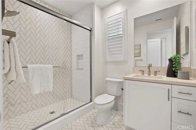 107 Orbit, Irvine, CA 92618