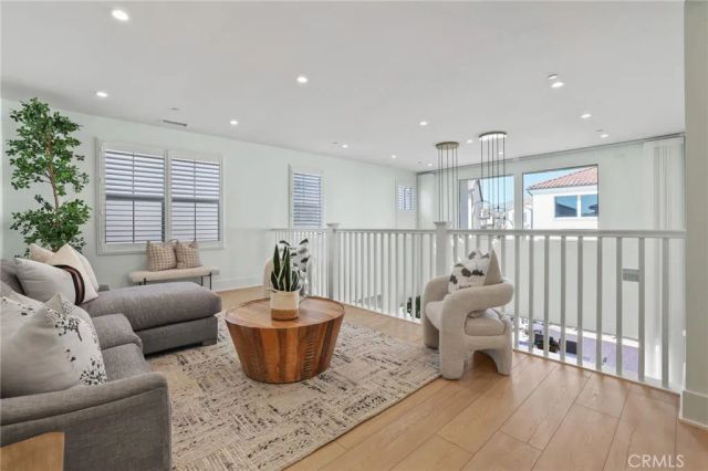 107 Orbit, Irvine, CA 92618