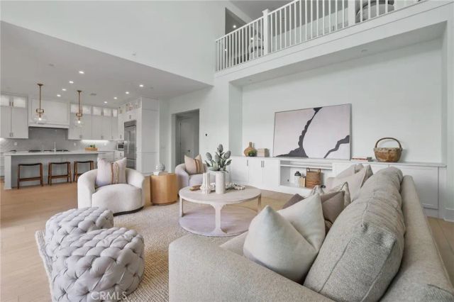 107 Orbit, Irvine, CA 92618