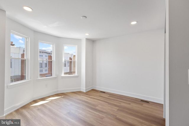 2646 S CAMAC ST, Philadelphia, PA 19148