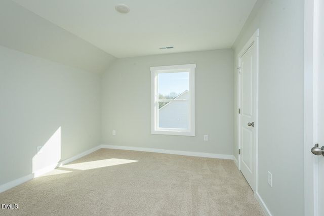409 E Lee Avenue, Yadkinville, NC 27055
