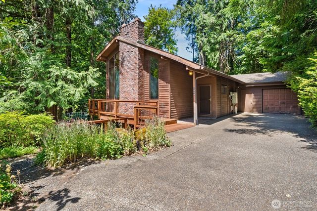 2604 Aztec Drive NW, Olympia, WA 98502