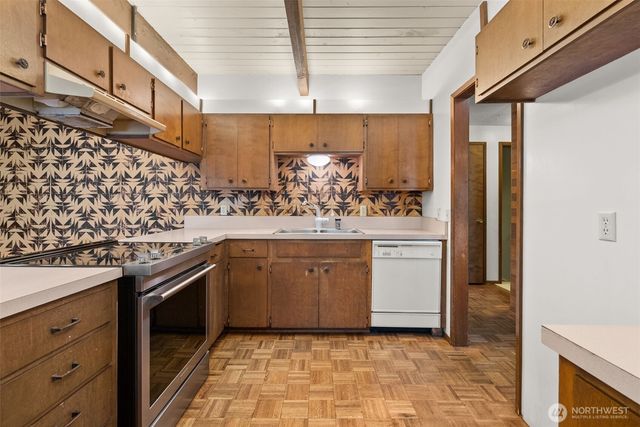 2604 Aztec Drive NW, Olympia, WA 98502