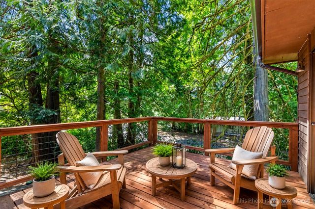 2604 Aztec Drive NW, Olympia, WA 98502