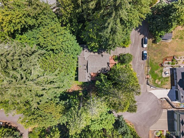2604 Aztec Drive NW, Olympia, WA 98502