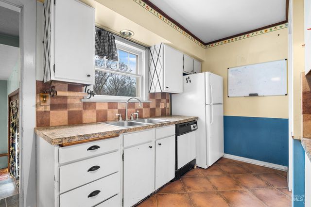 2305 S Gekeler Ln, Boise, ID 83706