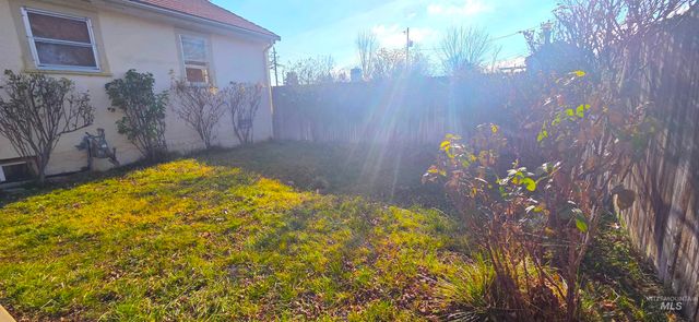 2305 S Gekeler Ln, Boise, ID 83706