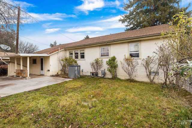 2305 S Gekeler Ln, Boise, ID 83706