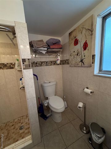 3650 Veronica Dr Drive, Sterling Heights, MI 48310