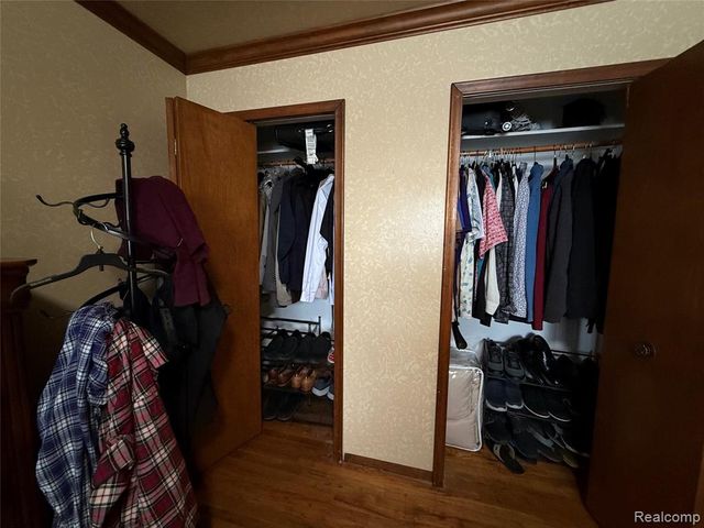 3650 Veronica Dr Drive, Sterling Heights, MI 48310