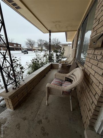 3650 Veronica Dr Drive, Sterling Heights, MI 48310