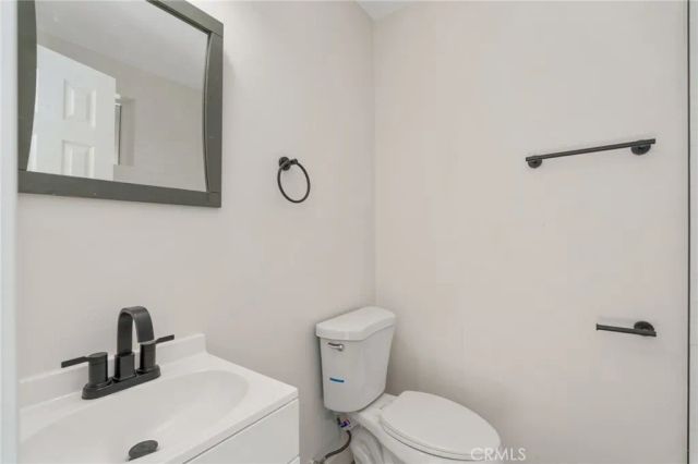 2723 Iris Street, Riverside, CA 92507