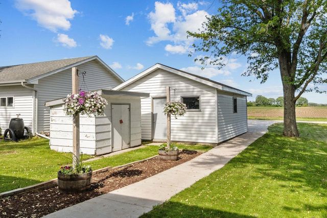 605 LONG BEACH DRIVE, Chilton, WI 53014