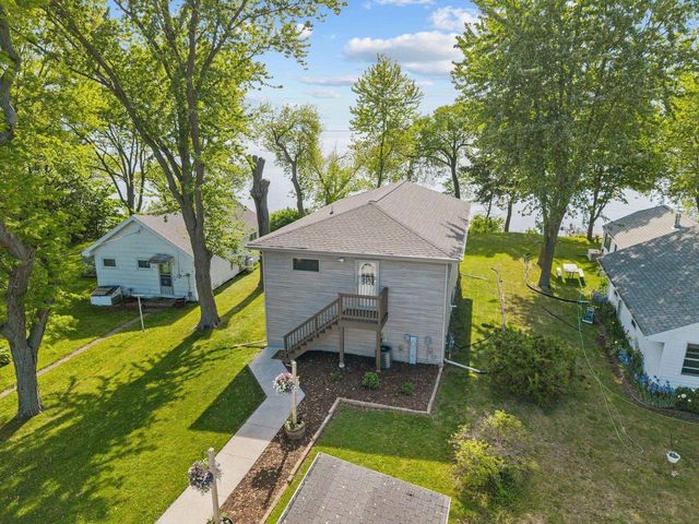 605 LONG BEACH DRIVE, Chilton, WI 53014