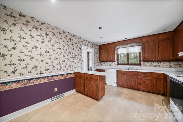 1628 Dixon Road, Gastonia, NC 28054