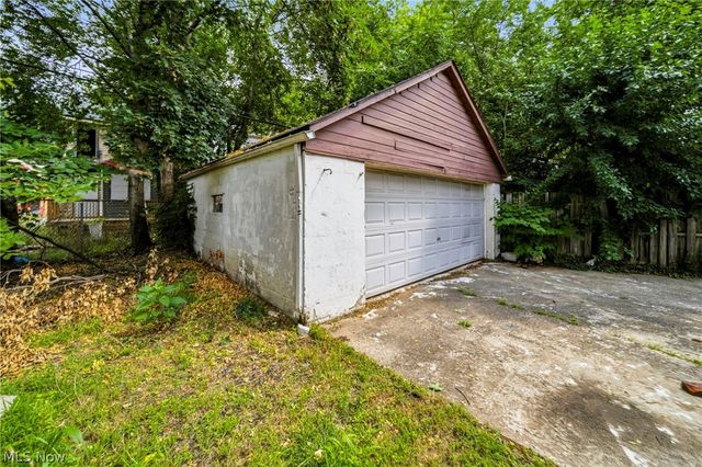 10929 Tacoma Avenue, Cleveland, OH 44108
