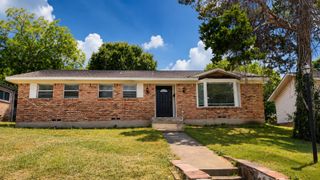 946 Highland Oaks Drive, Dallas, TX 75232