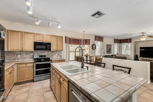 14525 W MULBERRY Drive, Goodyear, AZ 85395